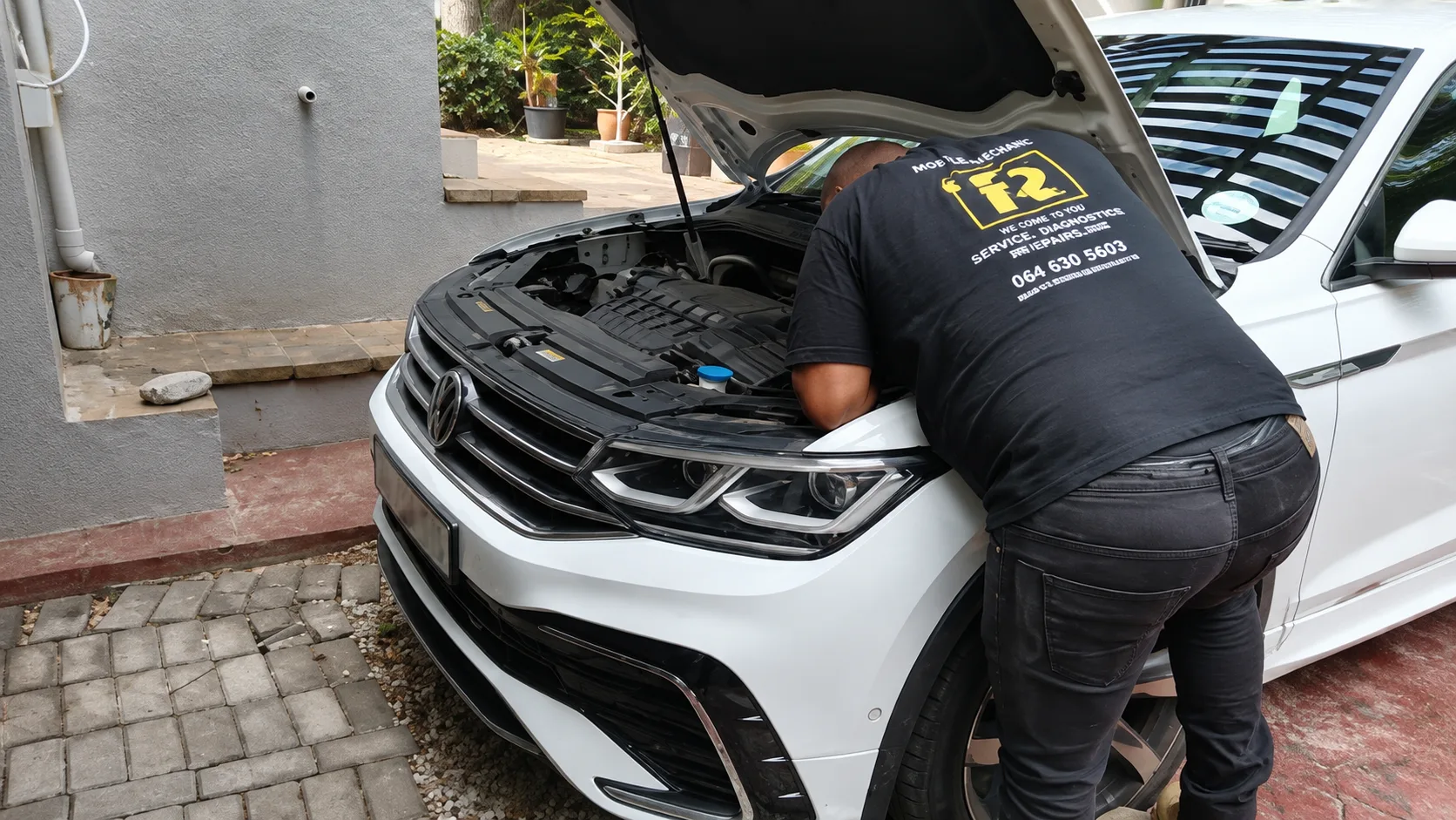 KCJ Batteries battery technician suv in Cape Town